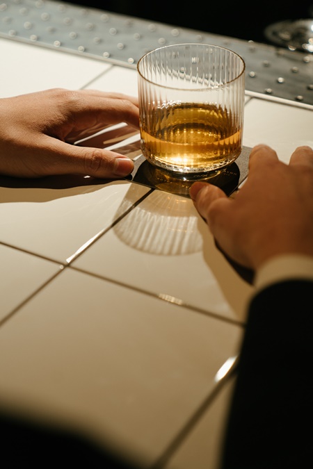 10 признаков алкоголизма у мужчин