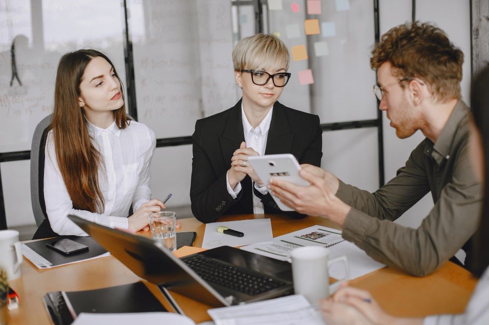 Эмоциональный интеллект на работе