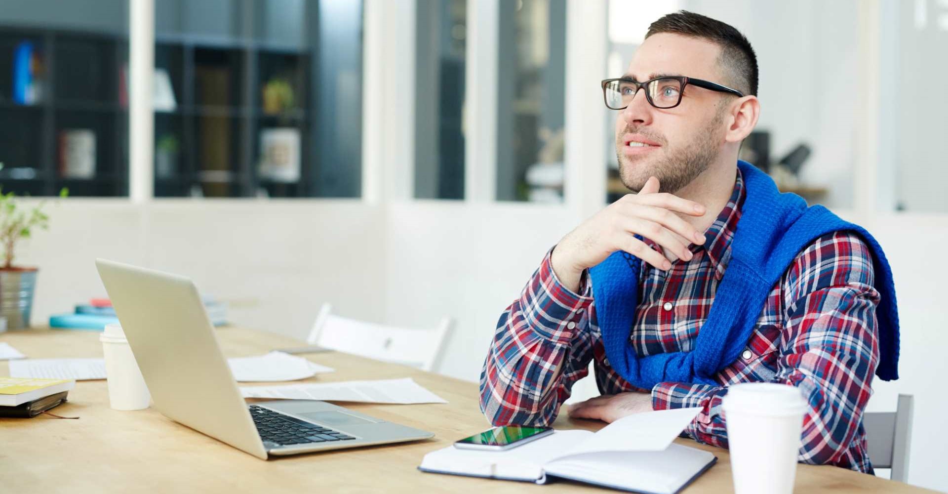 Псевдоинтеллектуал: кто это и как его распознать Псевдоинтеллектуал: кто это и как его распознать